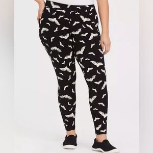 Torrid Lined Bat Print Leggings 4x